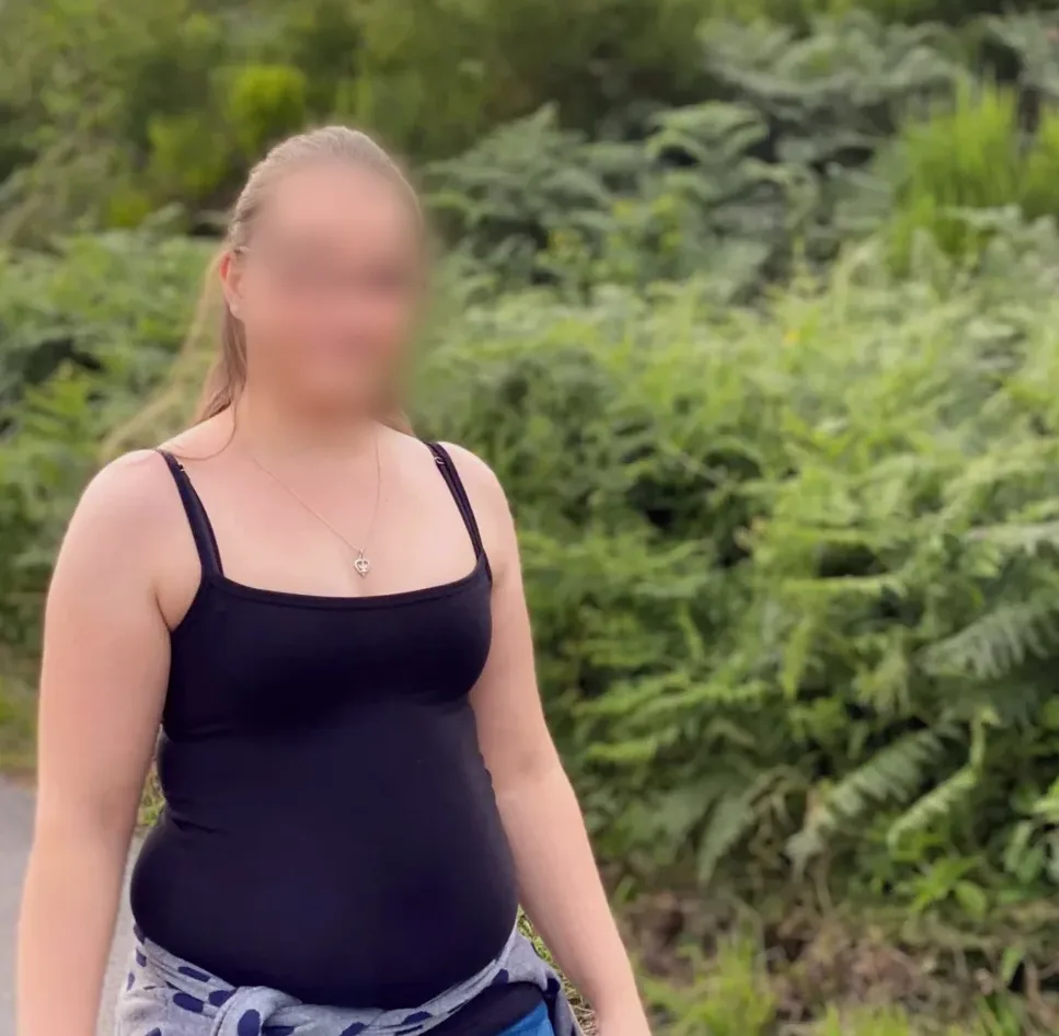 Anja, 33